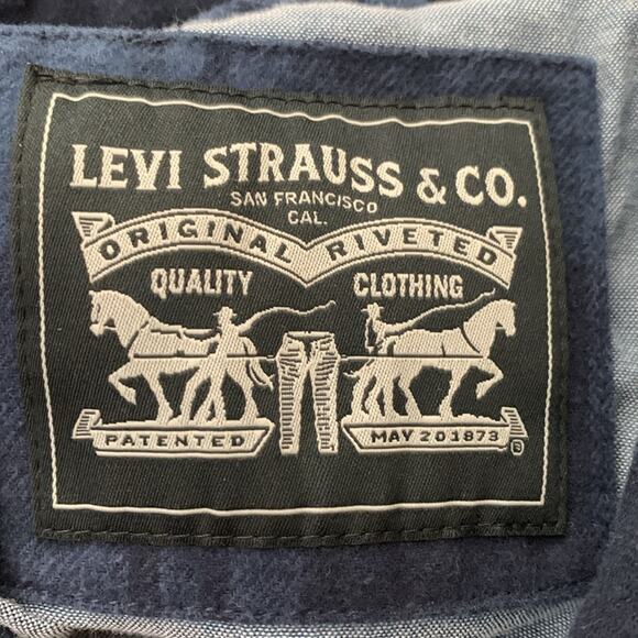 Men’s Levi’s Navy Blue Plaid Cotton Zip & Button Up Shacket - Picture 4 of 6